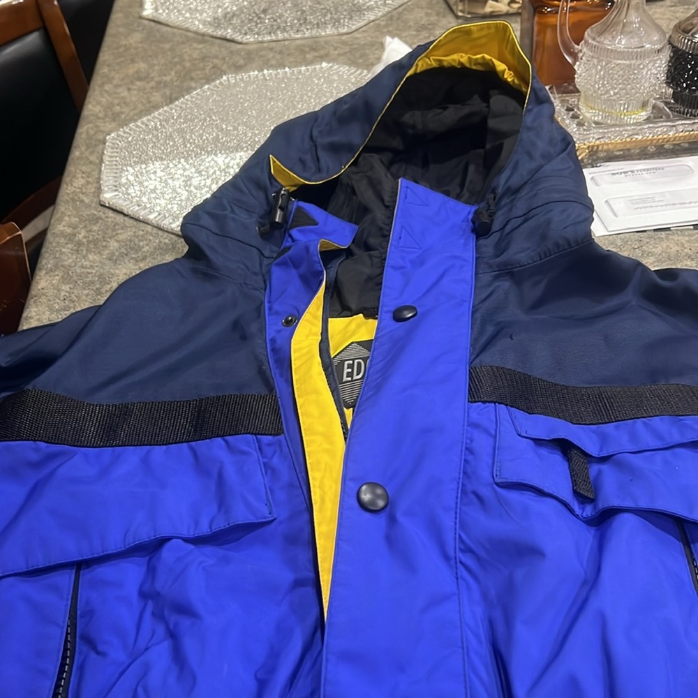 Jacket size M - Picture 3 of 5